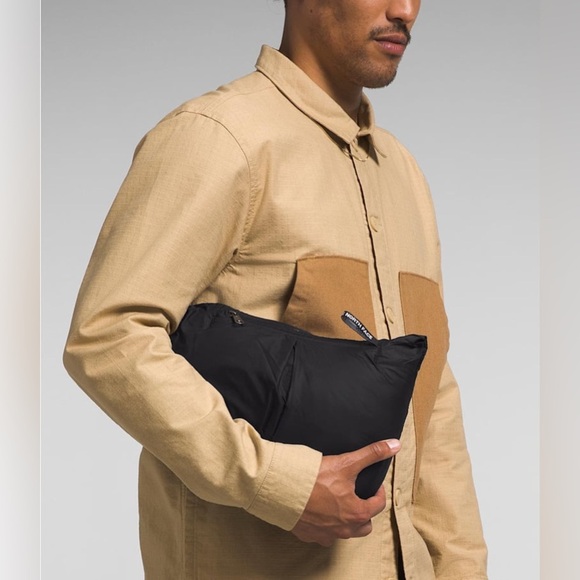 The north face Men’s 1996 Retro Nuptse Jacket - Picture 6 of 14